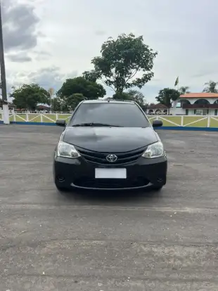 TOYOTA-ETIOS-2013