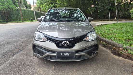 TOYOTA-ETIOS-1.3 X 16V FLEX 4P AUTOMÁTICO TOYOTA-ETIOS-2019