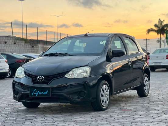 TOYOTA-ETIOS-1.3 X 16V FLEX 4P MANUAL TOYOTA-ETIOS-2019