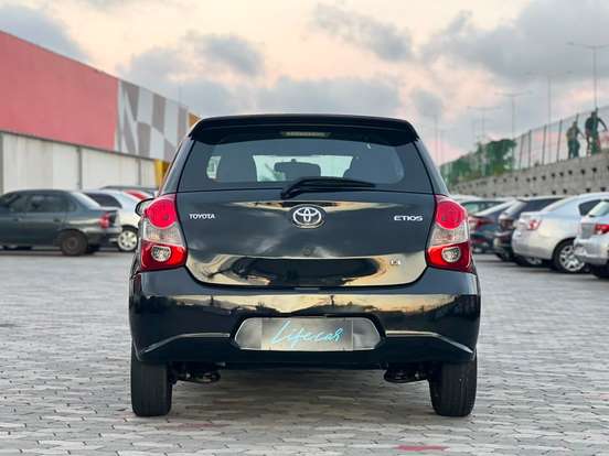 TOYOTA-ETIOS-1.3 X 16V FLEX 4P MANUAL TOYOTA-ETIOS-2019