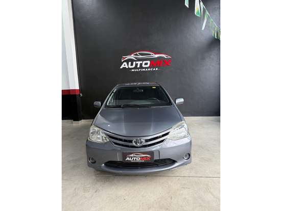 TOYOTA-ETIOS-2013