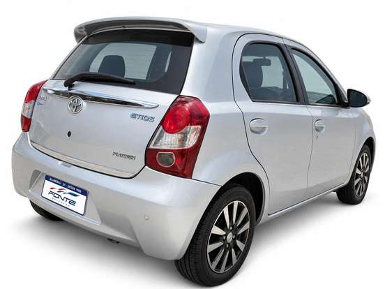 TOYOTA-ETIOS-1.5 PLATINUM 16V FLEX 4P MANUAL TOYOTA-ETIOS-2015