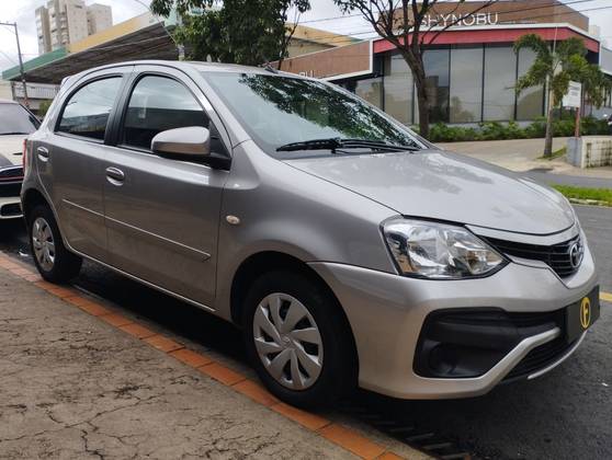 TOYOTA ETIOS 1.5 READY 16V FLEX 4P AUTOMÁTICO