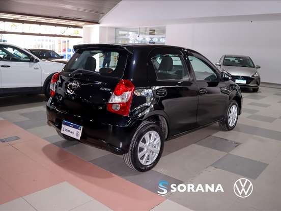 TOYOTA-ETIOS-1.5 X PLUS 16V FLEX 4P AUTOMÁTICO TOYOTA-ETIOS-2019