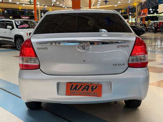 TOYOTA-ETIOS-1.5 XLS SEDAN 16V FLEX 4P AUTOMÁTICO TOYOTA-ETIOS-2016