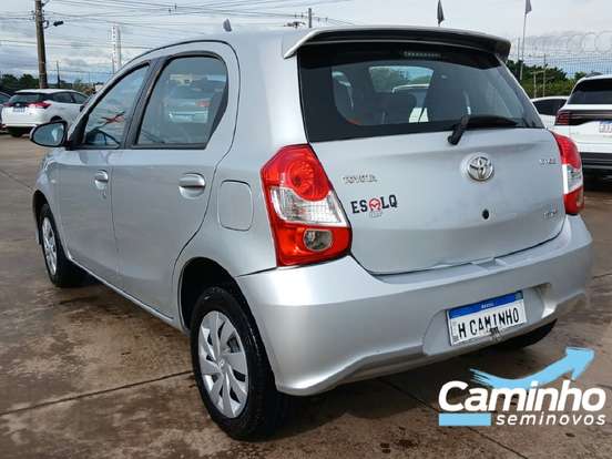 TOYOTA-ETIOS-1.5 XS 16V FLEX 4P AUTOMÁTICO TOYOTA-ETIOS-2017