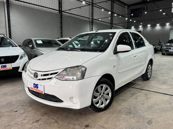 TOYOTA ETIOS 1.5 XS SEDAN 16V FLEX 4P AUTOMÁTICO