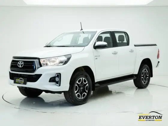 TOYOTA HILUX 2.7 SR 4X2 CD 16V FLEX 4P AUTOMÁTICO