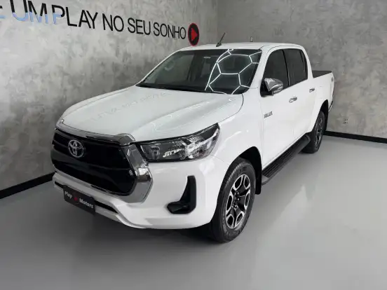 TOYOTA-HILUX-2.8 D-4D TURBO DIESEL CD SRV 4X4 AUTOMÁTICO TOYOTA-HILUX-2022