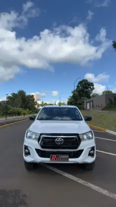 TOYOTA-HILUX-2.8 SR 4X4 CD 16V DIESEL 4P AUTOMÁTICO TOYOTA-HILUX-2020