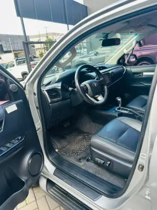 TOYOTA-HILUX-2.8 SRV 4X4 CD 16V DIESEL 4P AUTOMÁTICO TOYOTA-HILUX-2017