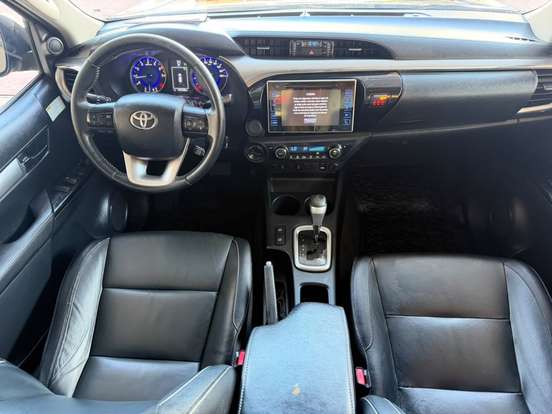 TOYOTA-HILUX-2.7 SRV 4X4 CD 16V FLEX 4P AUTOMÁTICO TOYOTA-HILUX-2017