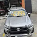 TOYOTA HILUX 2.8 D-4D TURBO DIESEL CD SR 4X4 AUTOMÁTICO TOYOTA HILUX 2.8 D-4D TURBO DIESEL CD SR 4X4 AUTOMÁTICO