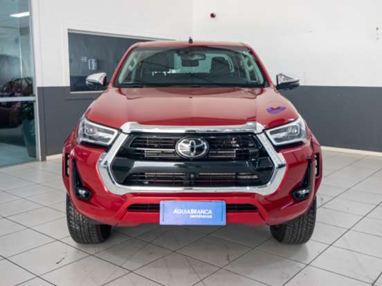 TOYOTA-HILUX-2.8 D-4D TURBO DIESEL CD SRX PLUS 4X4 AUTOMÁTICO TOYOTA-HILUX-2024