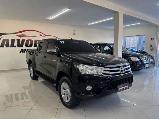 TOYOTA-HILUX-2016