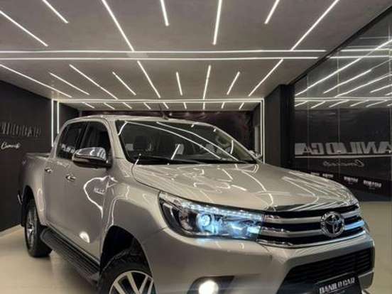 TOYOTA-HILUX-2.8 SRX 4X4 CD 16V DIESEL 4P AUTOMÁTICO TOYOTA-HILUX-2016