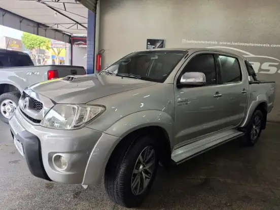 TOYOTA-HILUX-3.0 SRV 4X4 CD 16V TURBO INTERCOOLER DIESEL 4P AUTOMÁTICO TOYOTA-HILUX-2009