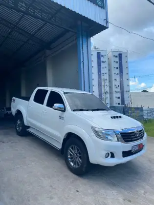 TOYOTA HILUX 3.0 SRV 4X4 CD 16V TURBO INTERCOOLER DIESEL 4P AUTOMÁTICO