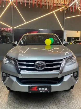 TOYOTA-HILUX SW4-2018
