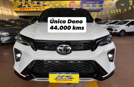 TOYOTA-HILUX SW4-2.8 D-4D TURBO DIESEL SRX PLATINUM 4X4 AUTOMÁTICO TOYOTA-HILUX SW4-2024