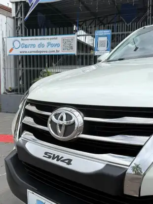 TOYOTA-HILUX SW4-2019