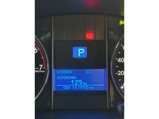 TOYOTA-HILUX SW4-2.7 SR 4X2 16V FLEX 4P AUTOMÁTICO TOYOTA-HILUX SW4-2017