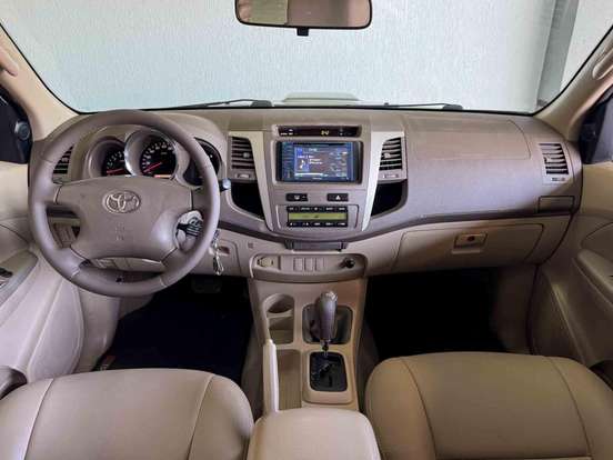 TOYOTA-HILUX SW4-2007