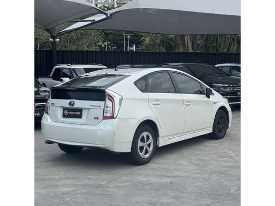 TOYOTA-PRIUS-1.8 16V HÍBRIDO 4P AUTOMÁTICO TOYOTA-PRIUS-2015