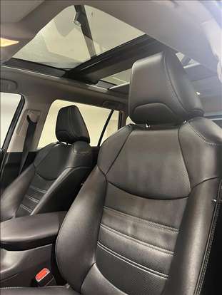 TOYOTA-RAV4-2021