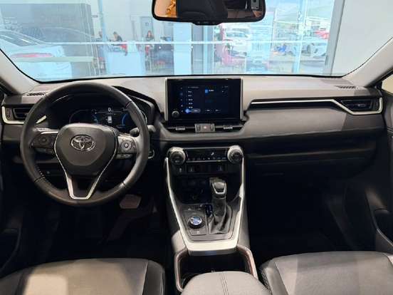 TOYOTA-RAV4-2025