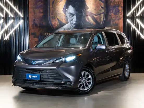 TOYOTA-SIENNA-2.5 VVT-I HYBRID XLE CVT TOYOTA-SIENNA-2024