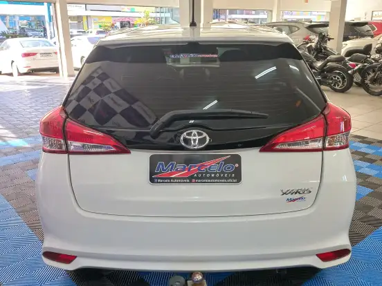 TOYOTA-YARIS-1.3 16V FLEX XL LIVE MANUAL TOYOTA-YARIS-2020