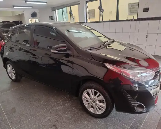 TOYOTA YARIS 1.3 16V FLEX XL PLUS TECH MULTIDRIVE