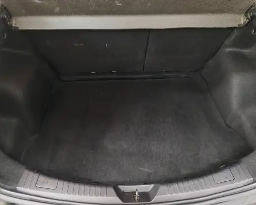 TOYOTA-YARIS-2018