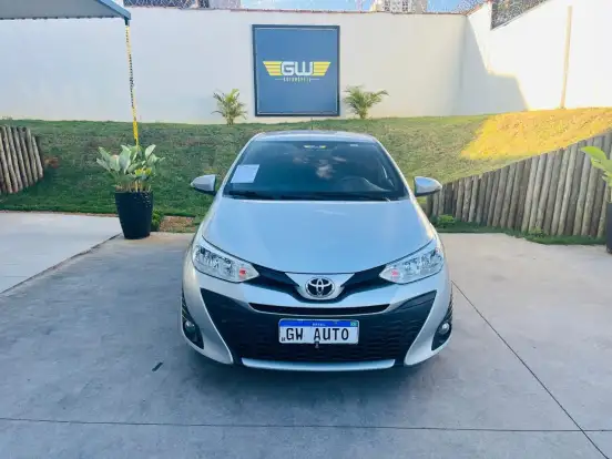 TOYOTA-YARIS-1.3 16V FLEX XL PLUS TECH MULTIDRIVE TOYOTA-YARIS-2019