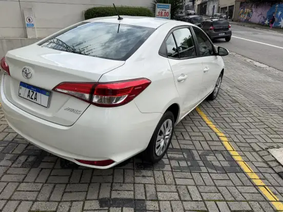 TOYOTA-YARIS-1.5 16V FLEX SEDAN XL MANUAL TOYOTA-YARIS-2019