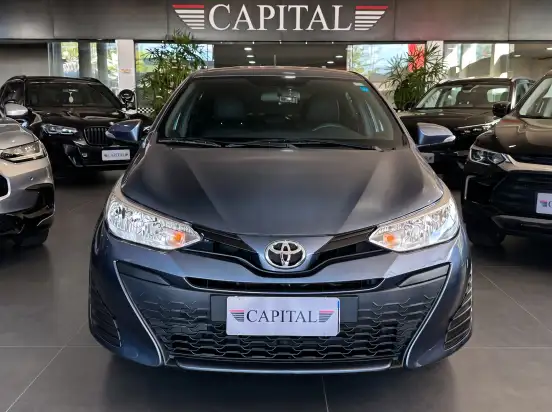 TOYOTA-YARIS-2020