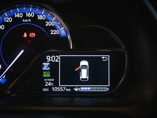 TOYOTA-YARIS-2024