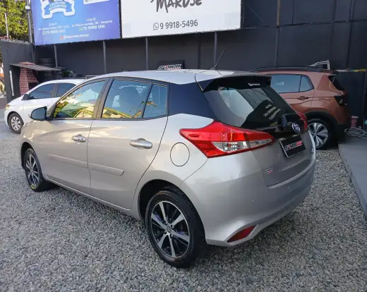 TOYOTA-YARIS-2020