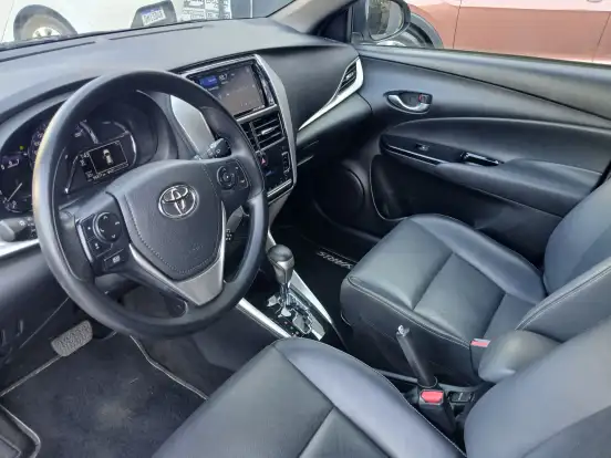 TOYOTA-YARIS-1.5 16V FLEX XS CONNECT MULTIDRIVE TOYOTA-YARIS-2020