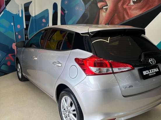 TOYOTA-YARIS-1.3 16V FLEX XL PLUS TECH MULTIDRIVE TOYOTA-YARIS-2019