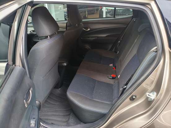 TOYOTA-YARIS-2019