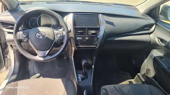 TOYOTA-YARIS-2024