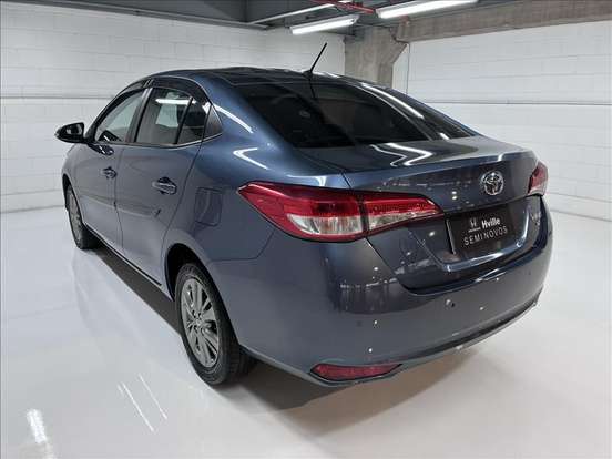 TOYOTA-YARIS-1.5 16V FLEX SEDAN XL PLUS CONNECT MULTIDRIVE TOYOTA-YARIS-2020