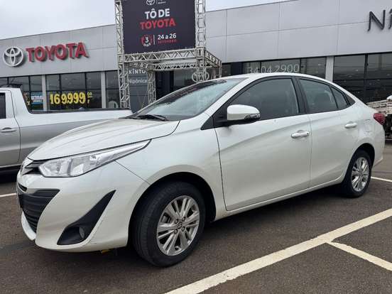 TOYOTA-YARIS-1.5 16V FLEX SEDAN XL PLUS TECH MULTIDRIVE TOYOTA-YARIS-2019