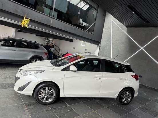 TOYOTA-YARIS-1.5 16V FLEX X WAY CONNECT MULTIDRIVE TOYOTA-YARIS-2020