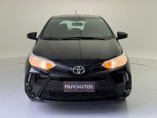 TOYOTA-YARIS-2024