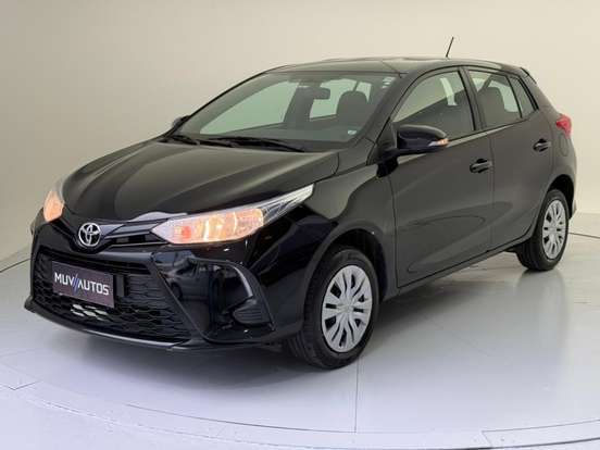 TOYOTA-YARIS-2024