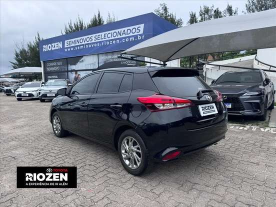 TOYOTA-YARIS-1.5 16V FLEX XS MULTIDRIVE TOYOTA-YARIS-2023