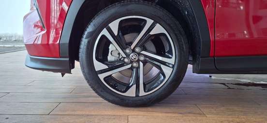 TOYOTA-YARIS CROSS-2026